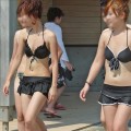 【素人水着エロ画像】素人娘たちのプールでビーチでの水着ショットに下半身沸騰！
